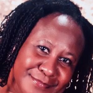 Meet your Posher, Brenda